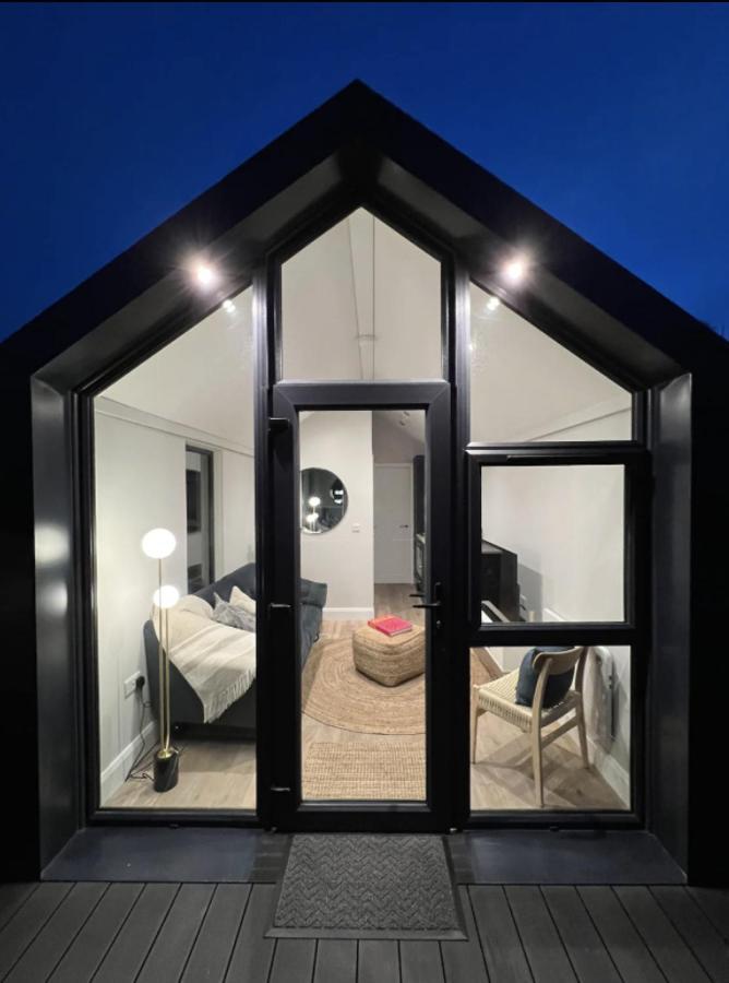 Water Cabin With Water Sports Equipment And Bikes, Bath Bristol Ngoại thất bức ảnh